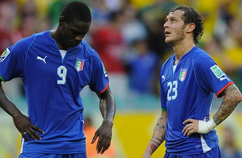 Italia tiếp tục ôm hận trước Brazil