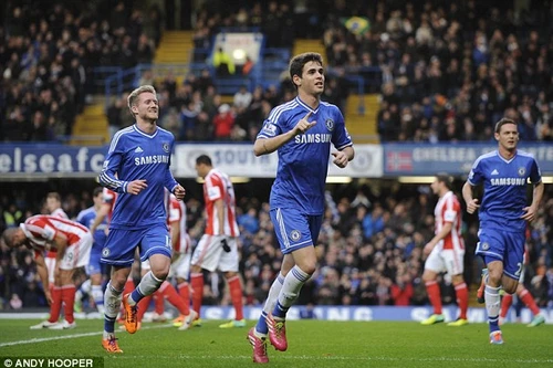 Không Mata, Chelsea vẫn đánh bại Stoke