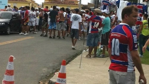 World Cup 2014 lại nhuốm màu “chết chóc”