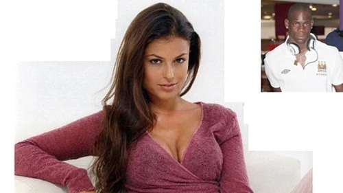 Siêu mẫu chê Balotelli “yếu chuyện giường chiếu”