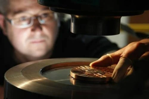 Những điều chưa biết về tấm huy chương Olympic 2012