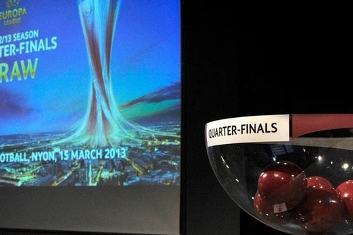 Cân tài cân sức