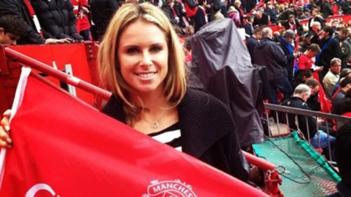 Sao M.U dính lưới tình... nữ lực sĩ?