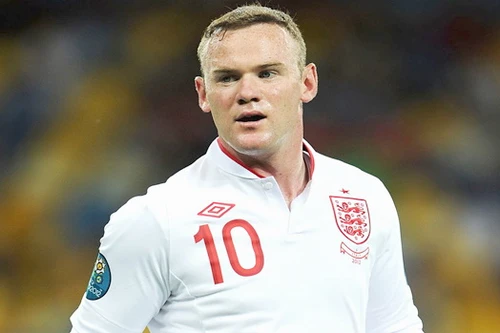 Rooney được chọn làm thủ quân