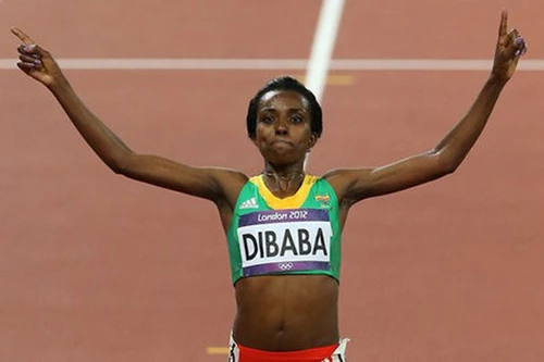 Huy chương vàng điền kinh đầu tiên đã có chủ