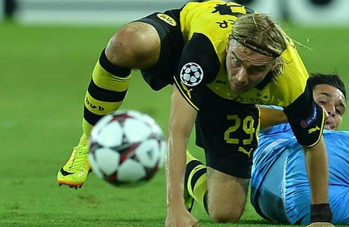 Messi có cú hat-trick thứ 4 ở Champions League