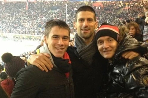 Djokovic ăn mừng chiến thắng tại San Siro 