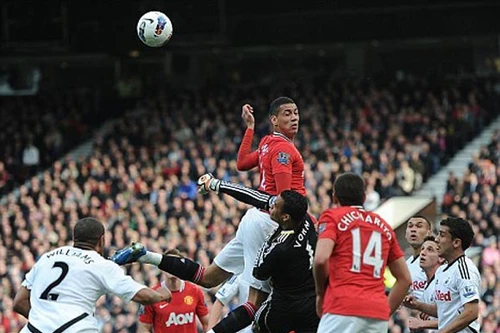 Chris Smalling có nguy cơ vắng mặt