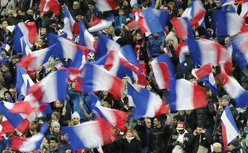 Pháp 3-0 Ukraine: Ngược dòng thần kỳ!