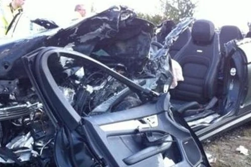 Tai nạn thảm khốc, sao bóng đá Đức nguy kịch