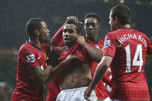 Sir Alex thưởng “nóng” cho Anderson