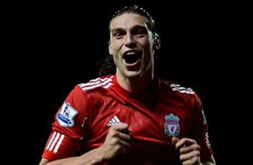 Những cơn sóng ngầm tại Anfield