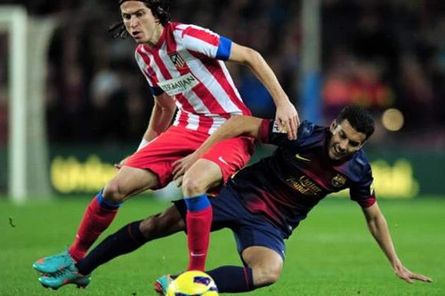 Barca đại thắng, Real tung "cờ trắng"