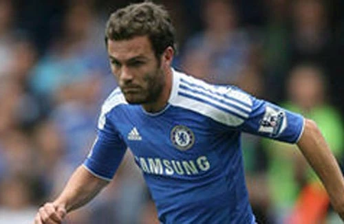 Tân binh của Chelsea suýt theo nghiệp cầm ca