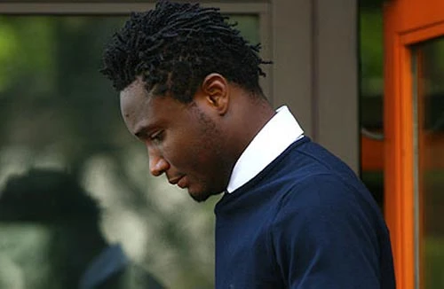 Bọn bắt cóc bắt đầu đòi tiền chuộc