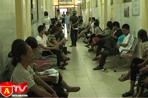 Số ca mắc bệnh đau mắt đỏ có xu hướng gia tăng mạnh 