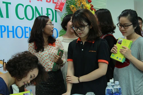 Dạy con tiếp cận hiện đại hay giữ gìn truyền thống?