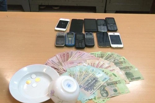 Triệt xóa ổ nhóm đánh bạc dưới hình thức xóc đĩa