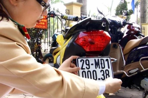 Ghi nhận ngày đầu tiên đăng ký xe máy điện