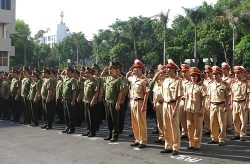 Từ 1-8-2015: Chào cờ Tổ quốc, hát Quốc ca mỗi sáng thứ Hai