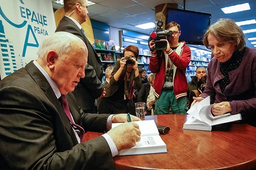 Mikhail Gorbachev: Tổng thống Putin đã cứu nước Nga khỏi sự sụp đổ