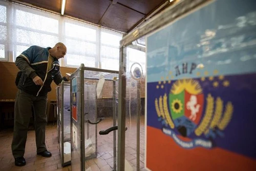 Nga không công nhận nhưng tôn trọng cuộc bầu cử ở miền đông Ukraine