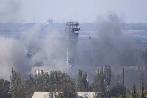 Kiev tuyên bố tiêu diệt 200 quân ly khai tại sân bay Donetsk