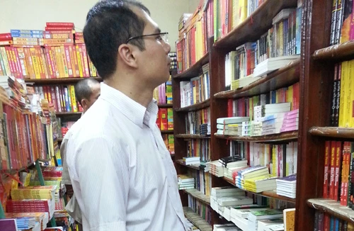 Loạn sách “bán chạy nhất”