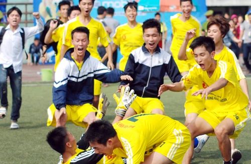 Thỏa nguyện ước mong đến sân Hàng Đẫy…