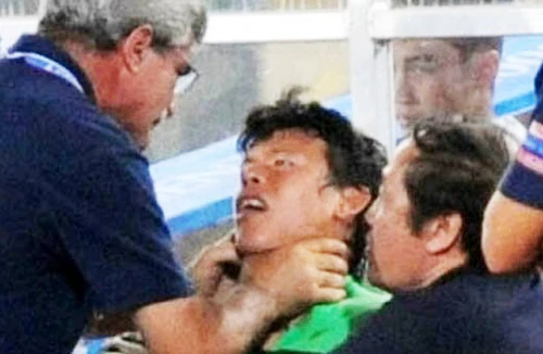 Nên loại Tấn Trường khỏi đội tuyển!