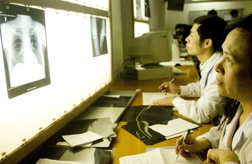 Trao tặng danh hiệu Phụ nữ Thủ đô tiêu biểu 2013