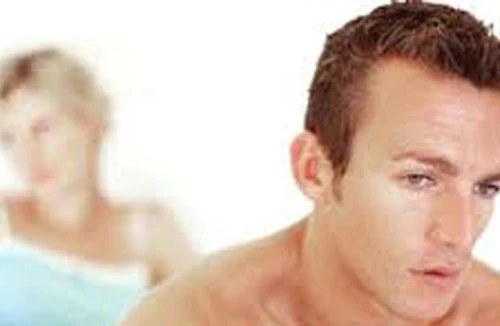 Đàn ông yếu sinh lý vẫn có thể làm cha?