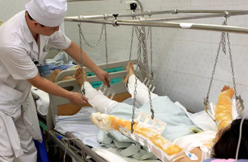 Bé 13 tháng tuổi tử vong sau chữa bỏng ở cơ sở chui