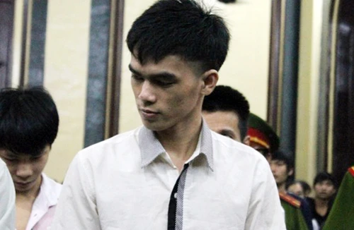 Hành động của mẹ tử tù Hồ Duy Trúc: Cảm thông hay lên án?