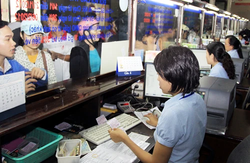 Việc bán và quản lý vé tàu còn nhiều bất cập