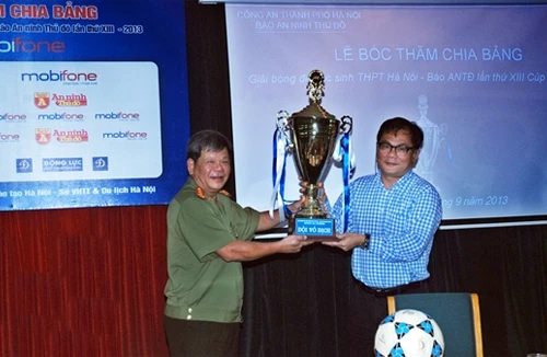 “Nóng” ngay từ vòng bảng