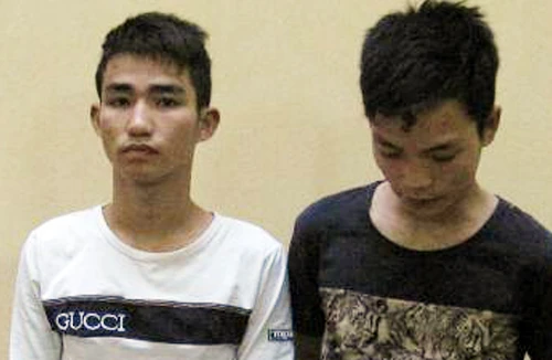 Bắt 2 đối tượng “câu” trộm tài sản