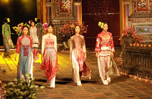 Festival Huế 2014: Tôn vinh di sản văn hóa