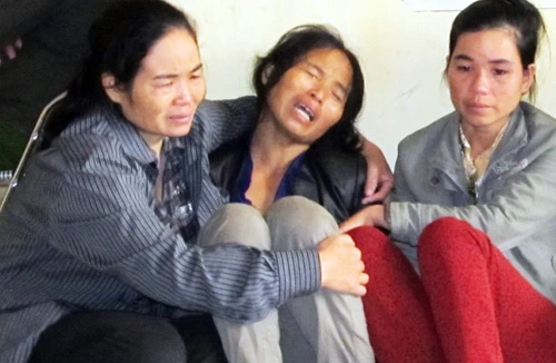 Mẹ con sản phụ tử vong bất thường 