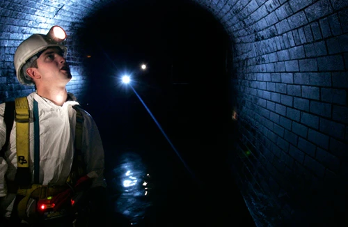 Phát hiện bom khủng bố từ nước thải