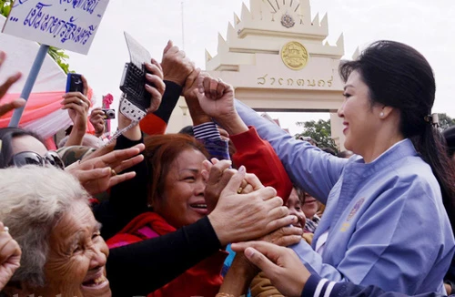 Thủ tướng Thái Lan Yingluck đăng ký tái ứng cử