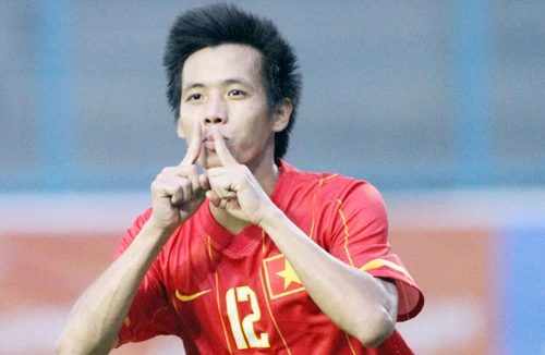 “Tôi tự hào và tin đội bóng THPT Phùng Khắc Khoan vô địch”