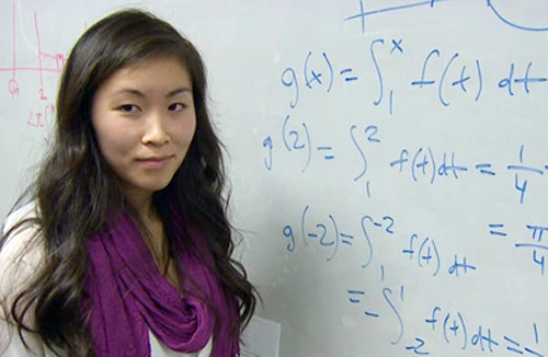 Nữ sinh gốc Việt lập kỳ tích