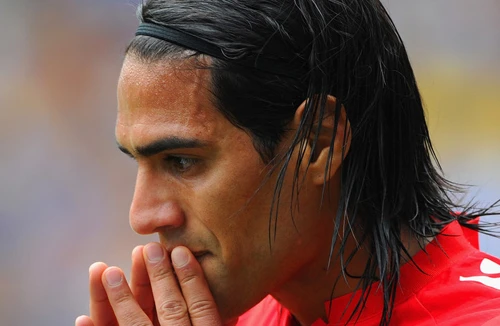 Đưa Falcao về Bernabeu