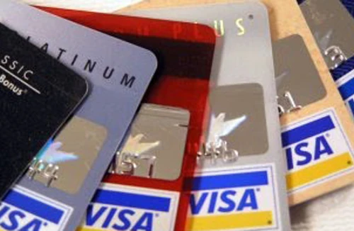 Dễ biến mình thành con nợ