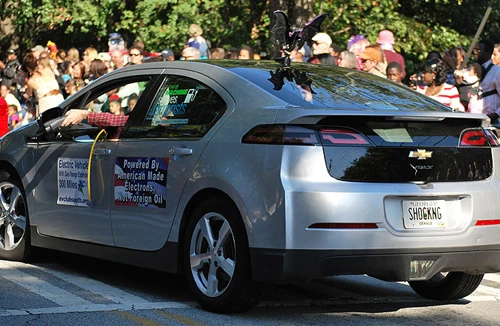 Nga miễn thuế nhập khẩu ô tô điện vì môi trường