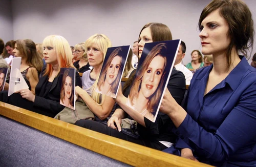 Ca phẫu thuật thẩm mỹ không hề có bất kỳ biến chứng nào, người đàn bà chết oan uổng vì ông chồng ngoại tình