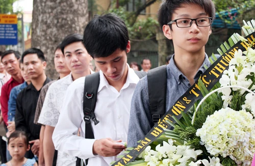 Nỗi tiếc thương vô hạn