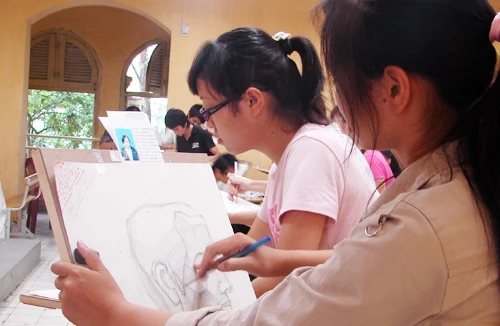 Tự chủ tuyển sinh dễ có tiêu cực