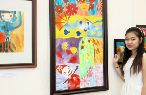 “Vẽ cái mình nghĩ…”